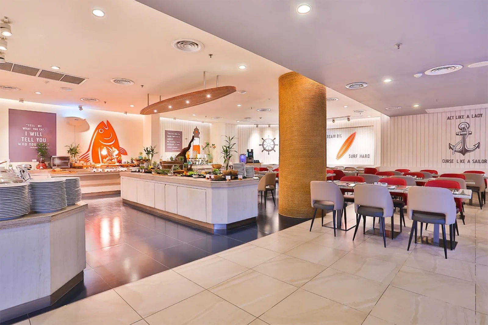 Shore Kitchen/Grill/Bar all-day dining restaurant at Hotel Clover Patong