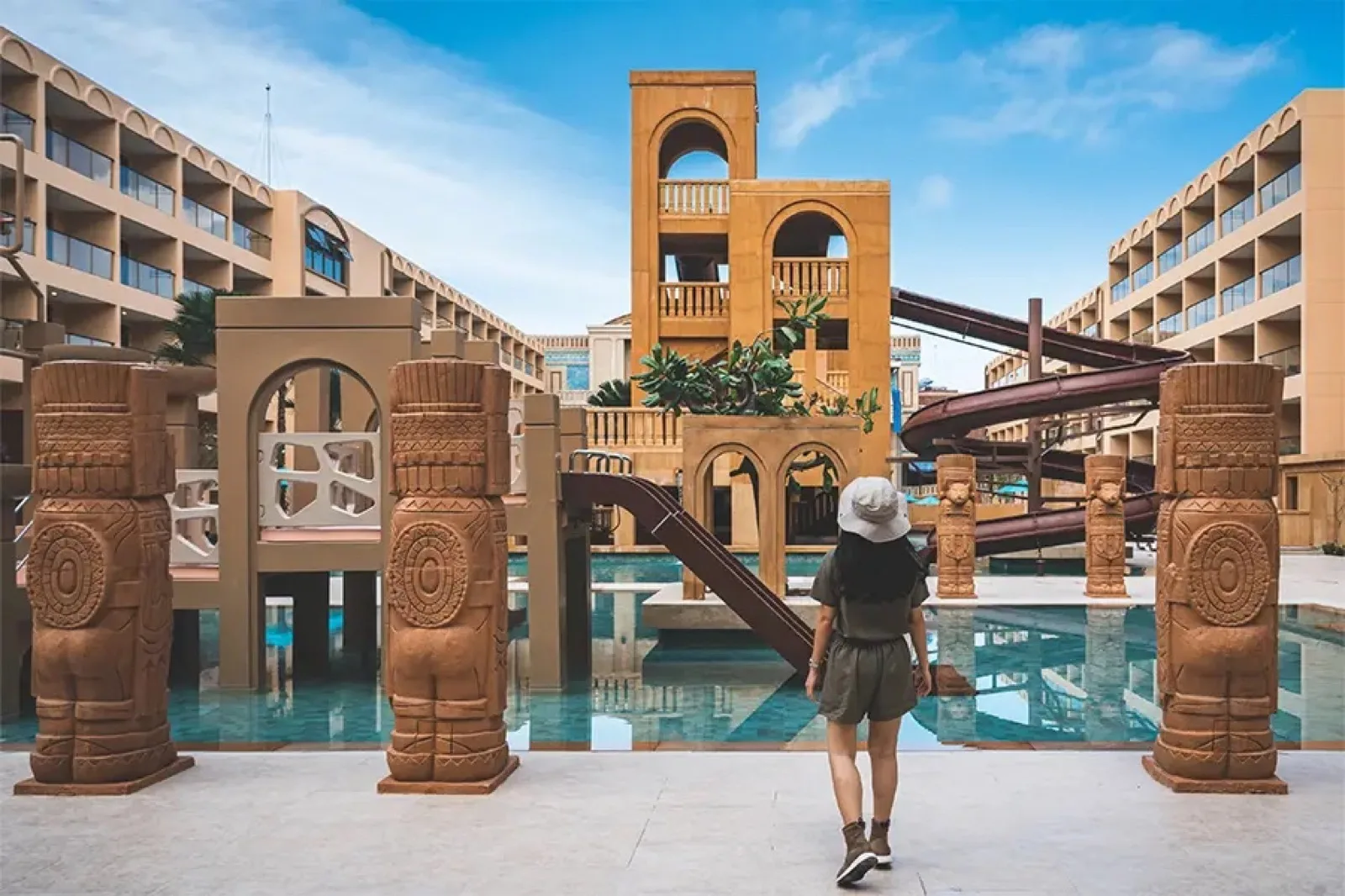 Mesopotamia-themed pillars and slide tower at the Pamookkoo Adventure Pool